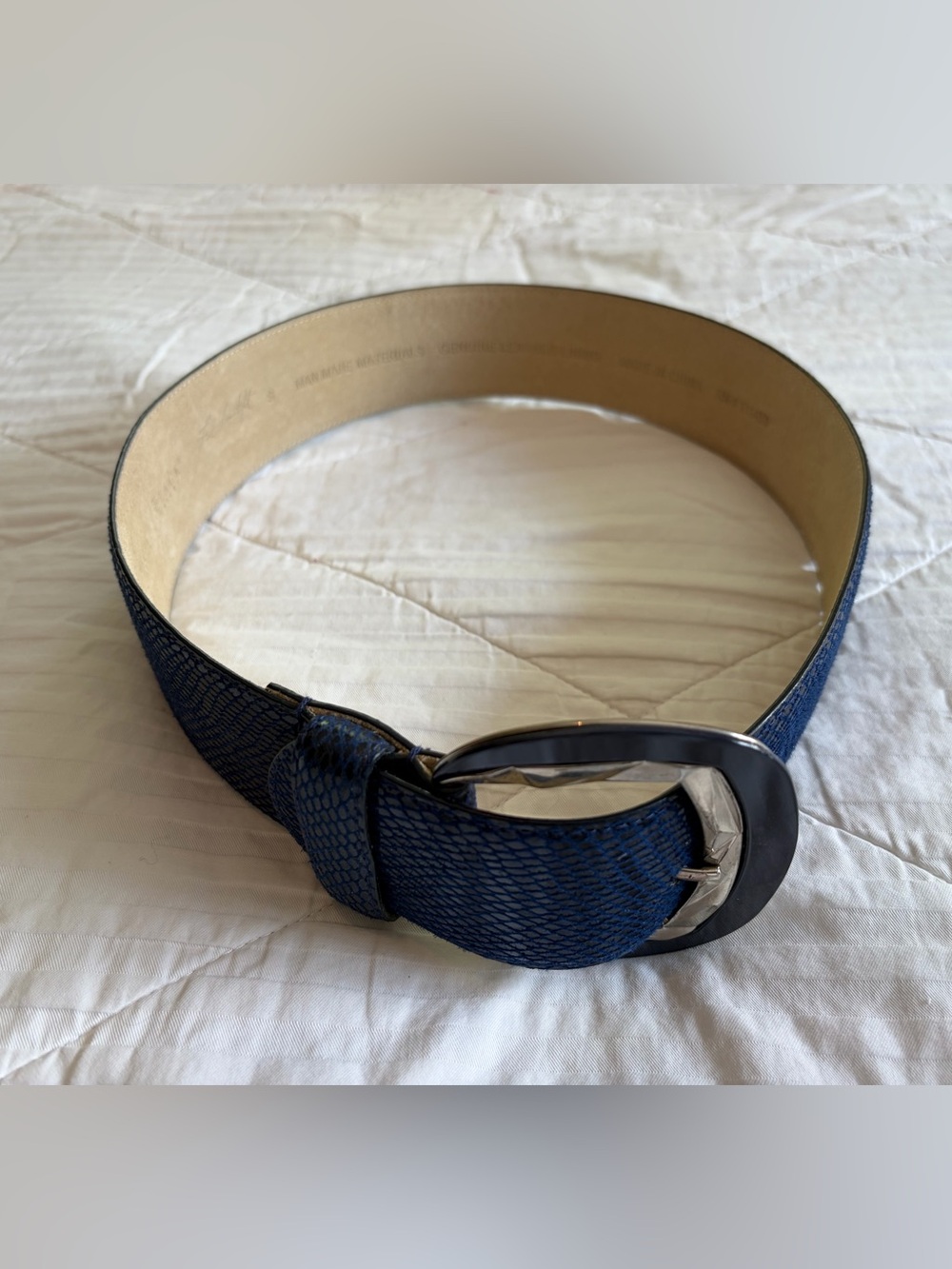 WHBM White House Black Blue Textured Leather Belt with Silver Buckle